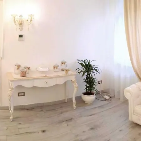 Turistico Giulietta E Romeo - Intero - Villafranca Di Verona, Zimmer, * Villafranca di Verona