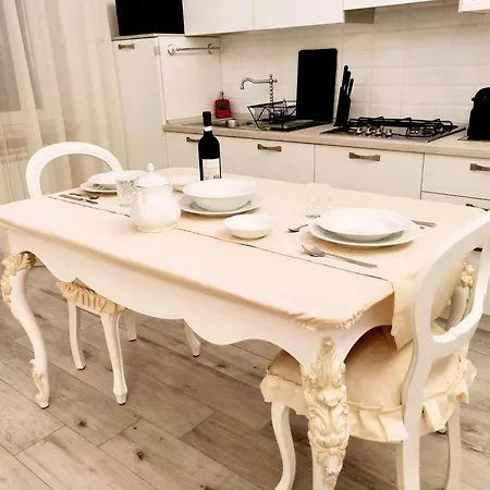 Apartment Turistico Giulietta E Romeo - Intero - Villafranca Di Verona, Zimmer, Villafranca di Verona